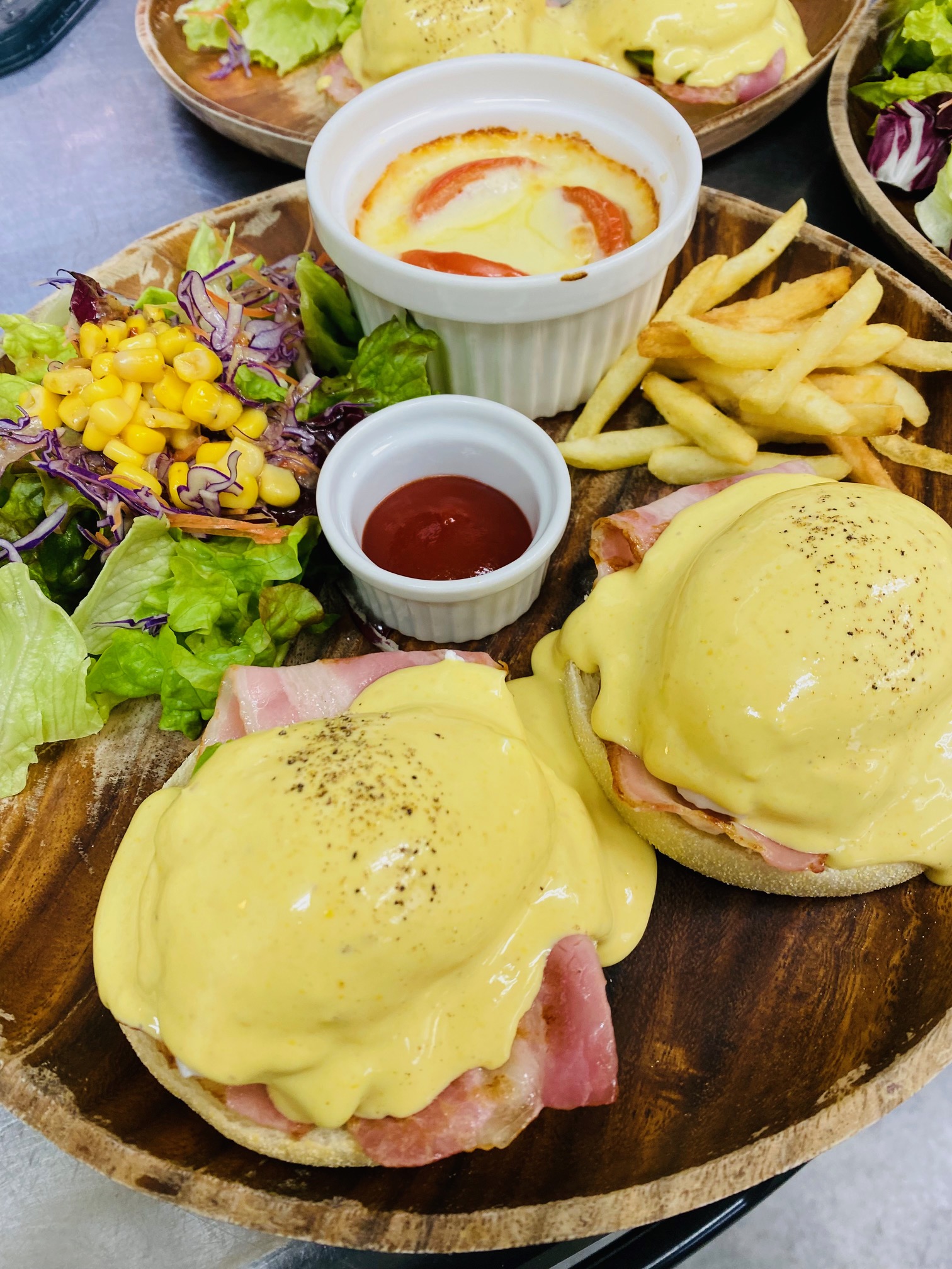 エッグベネディクト